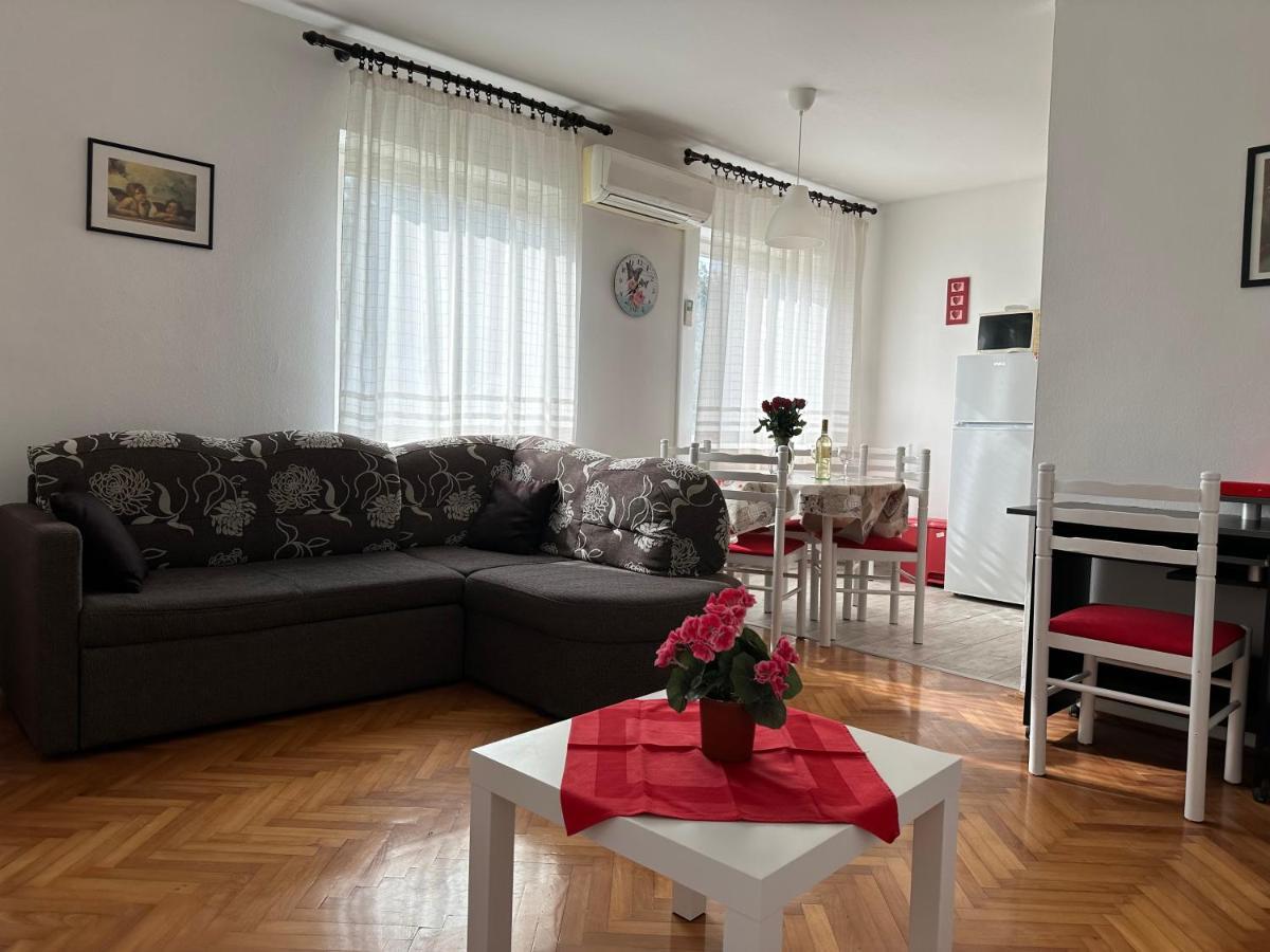 Apartment Mia ポレッチ エクステリア 写真