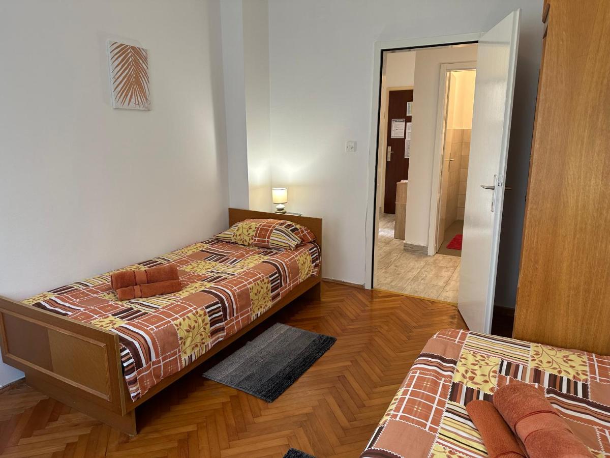 Apartment Mia ポレッチ エクステリア 写真